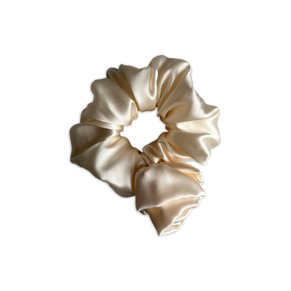 CREAMY CLASSIC SCRUNCHIE