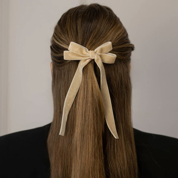 MINIMALIST HAIR BOW | CREAMY SMALL CLASSIC