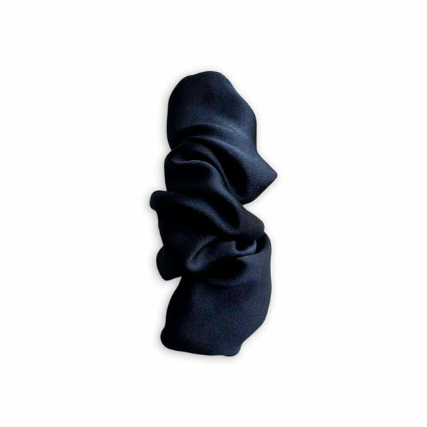 CLASSIC NATURAL SILK BLUE RUFFLED "WAVE" CLIP